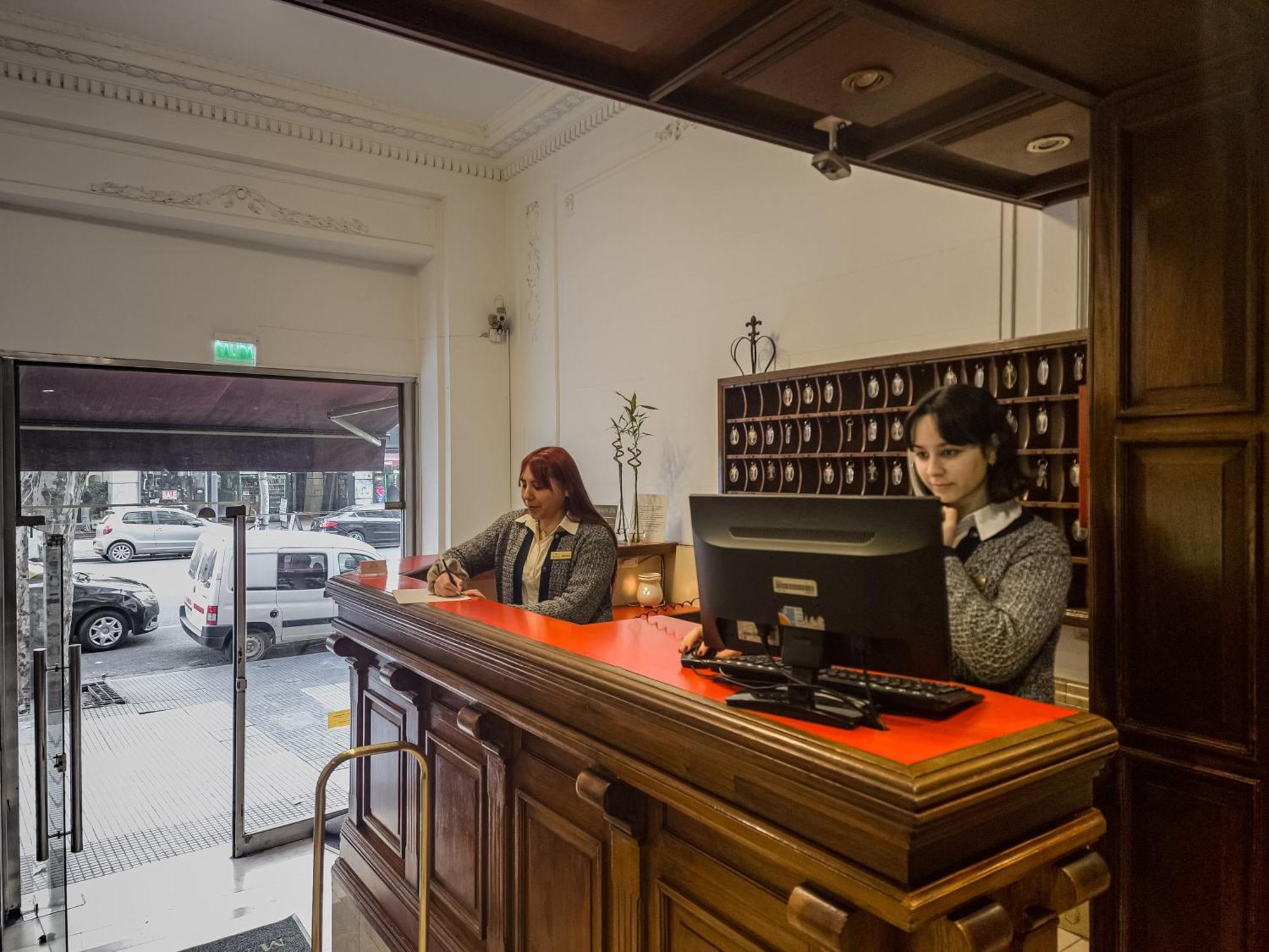 Hotel Marbella Buenos Aires Eksteriør bilde